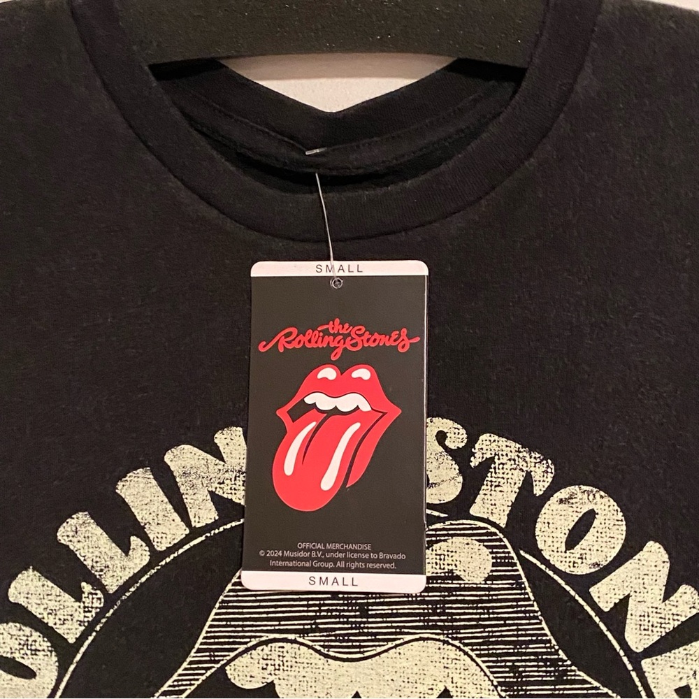 Rolling Stones Awesome Graphic Band Tee NWT Super Soft Comfy Black Size Small - Picture 5 of 6